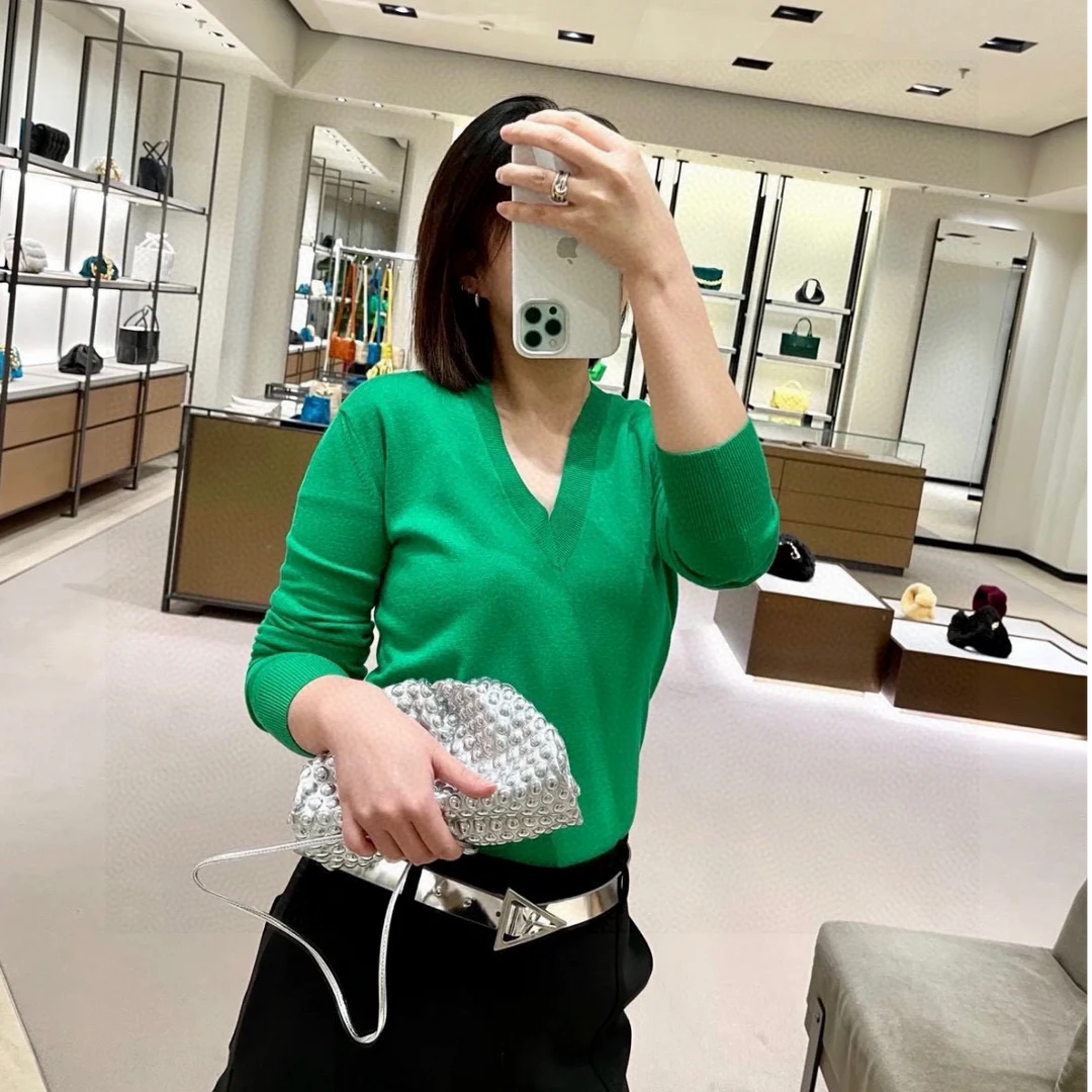 99新 BOTTEGA VENETA/葆蝶家 V领针织开衫/尺码xs/XH001697