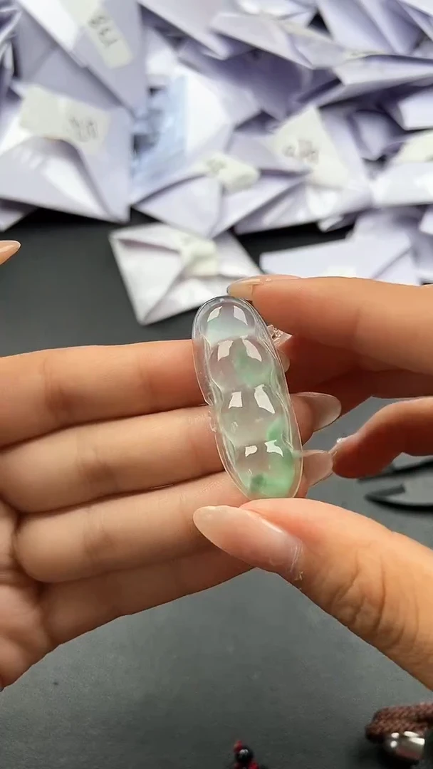 无非金属吊坠60000154