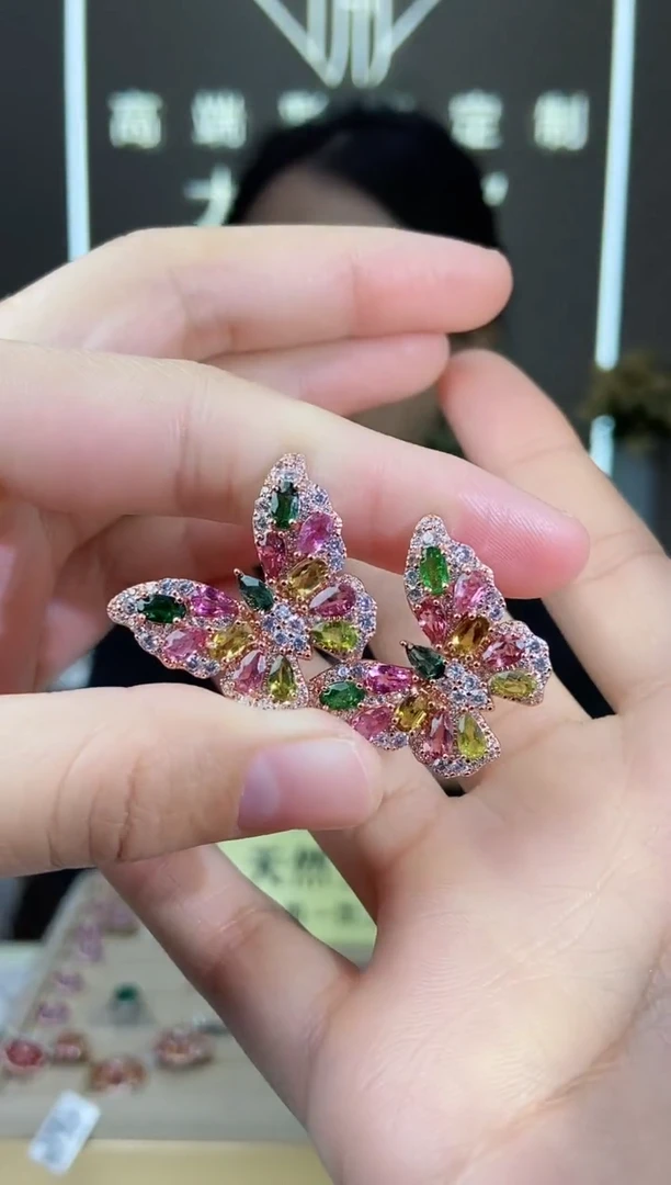【闪购商品】碧玺耳饰银S925镶嵌耳饰