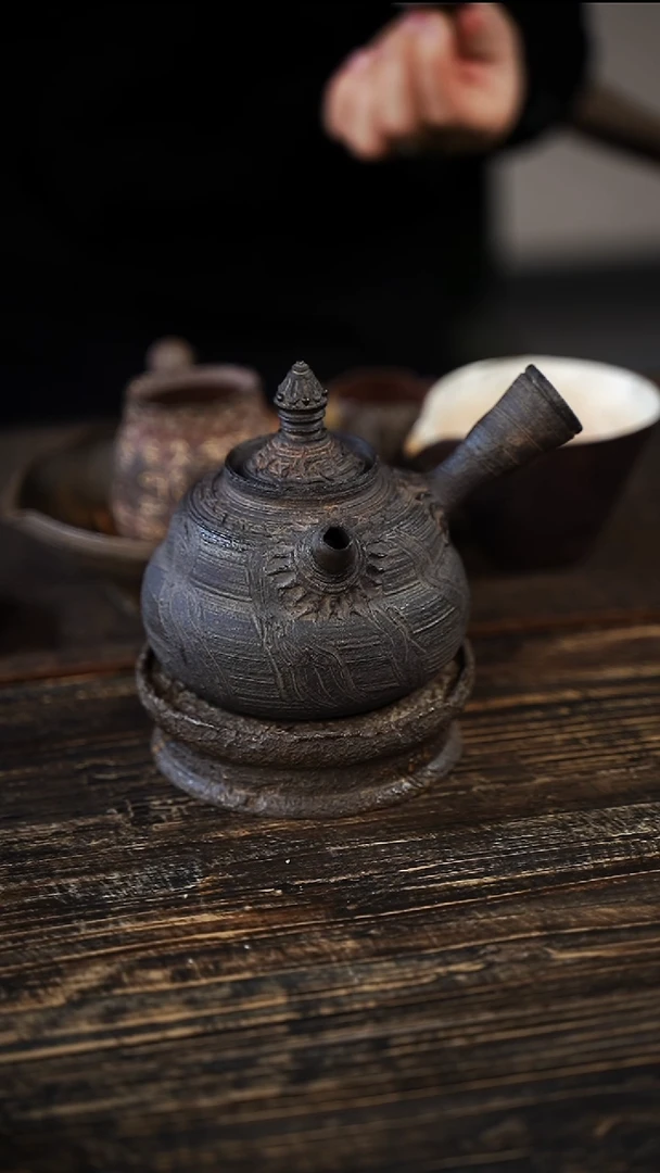 全手工制作 耐火紫砂侧把壶