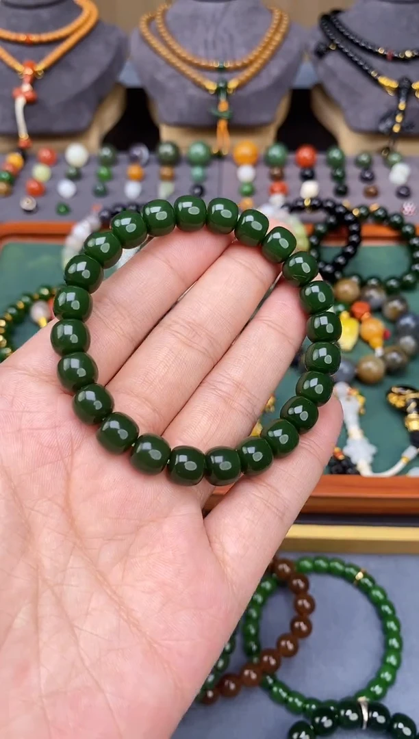 未镶嵌和田玉挂件9mm碧玉老型手串