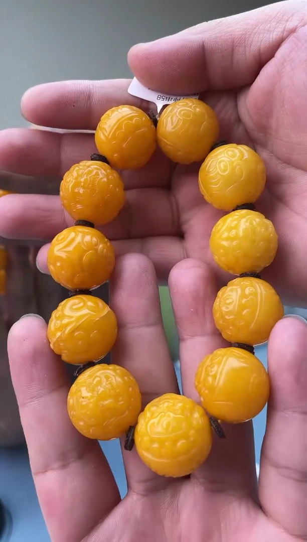 未镶嵌蜜蜡珠宝奇石058，假一罚十多样性发其一