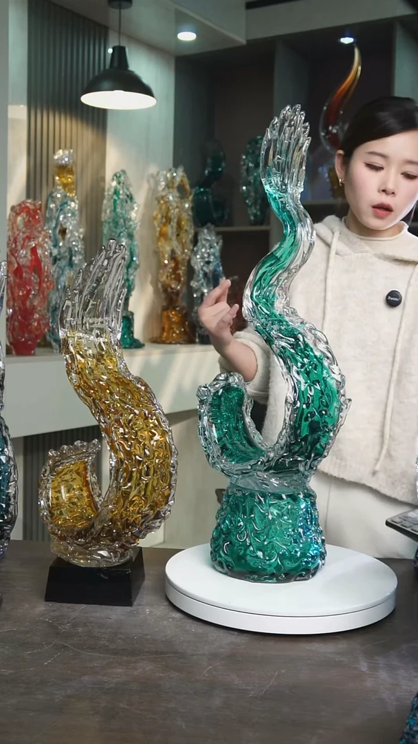 琉璃用****0湖水绿色风生水起