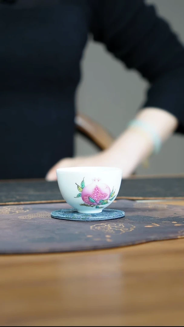 宁封窑红炉石榴铃铛杯