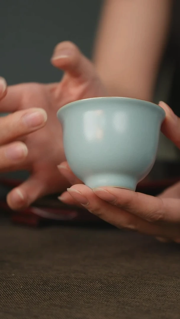 微瑕 小炉式杯 汝瓷 主人杯