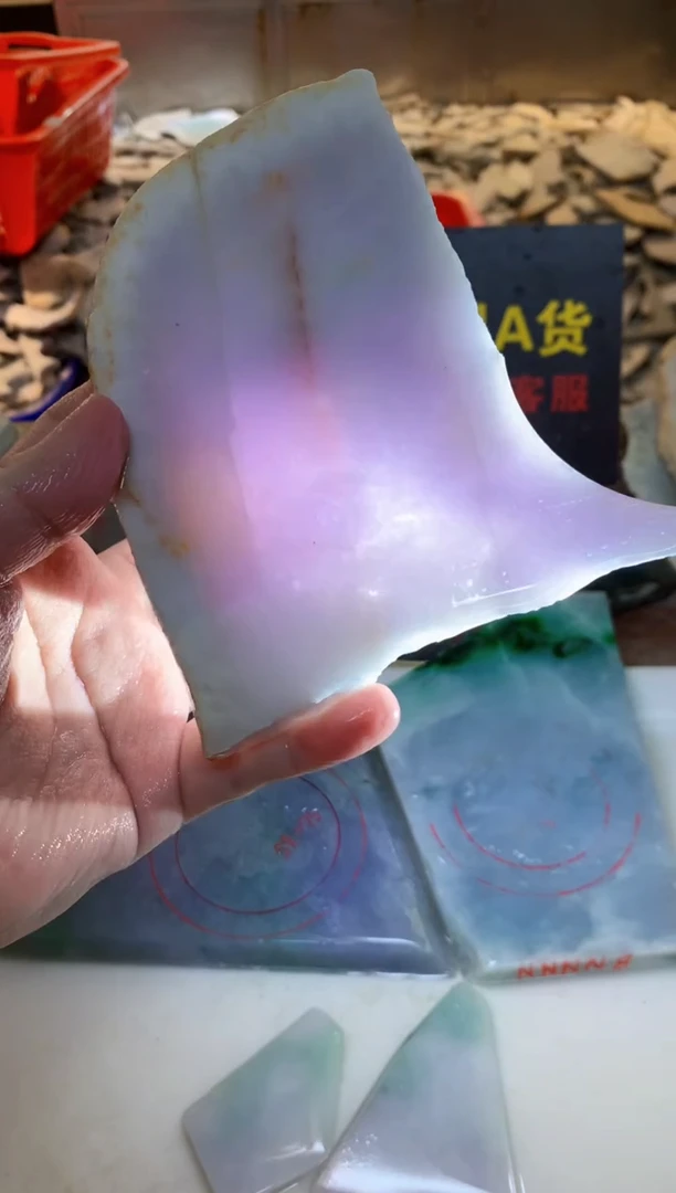 翡翠裸石0韩0翡翠珠宝300