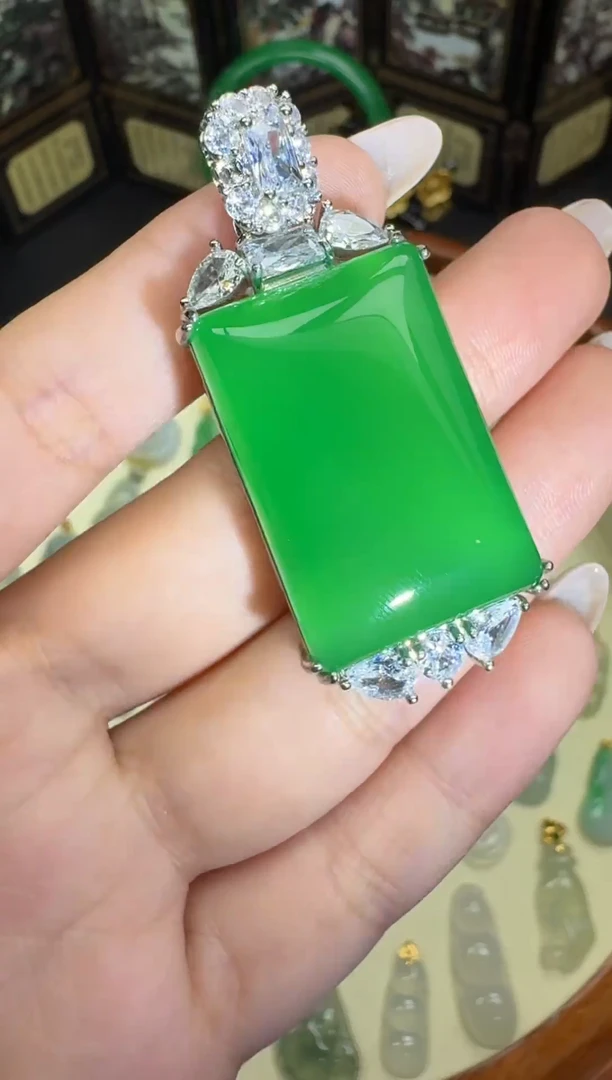 合金吊坠(赠链)玛瑙/玉髓8024