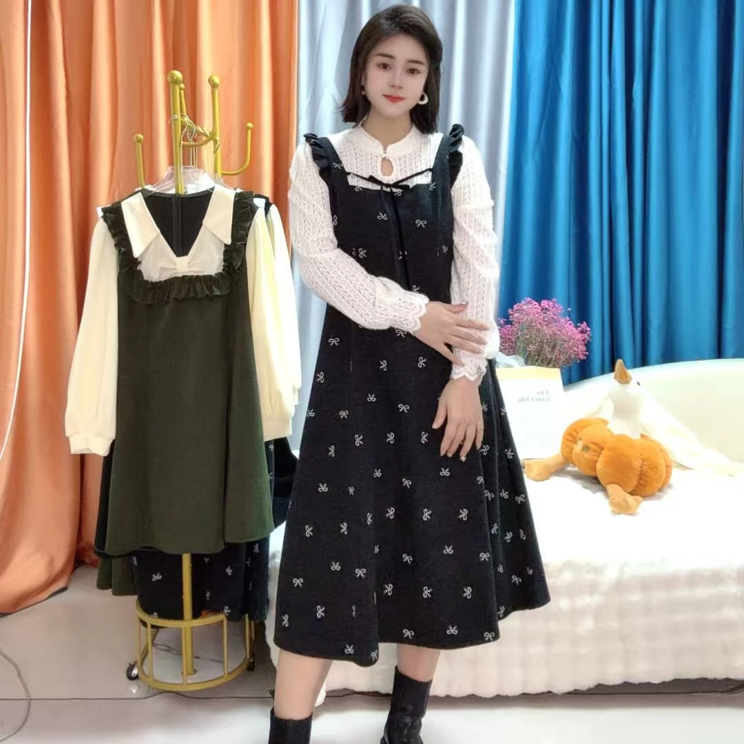 冬季拼接蝴蝶结中式印花大码连衣裙一粒扣常规款圆领长袖