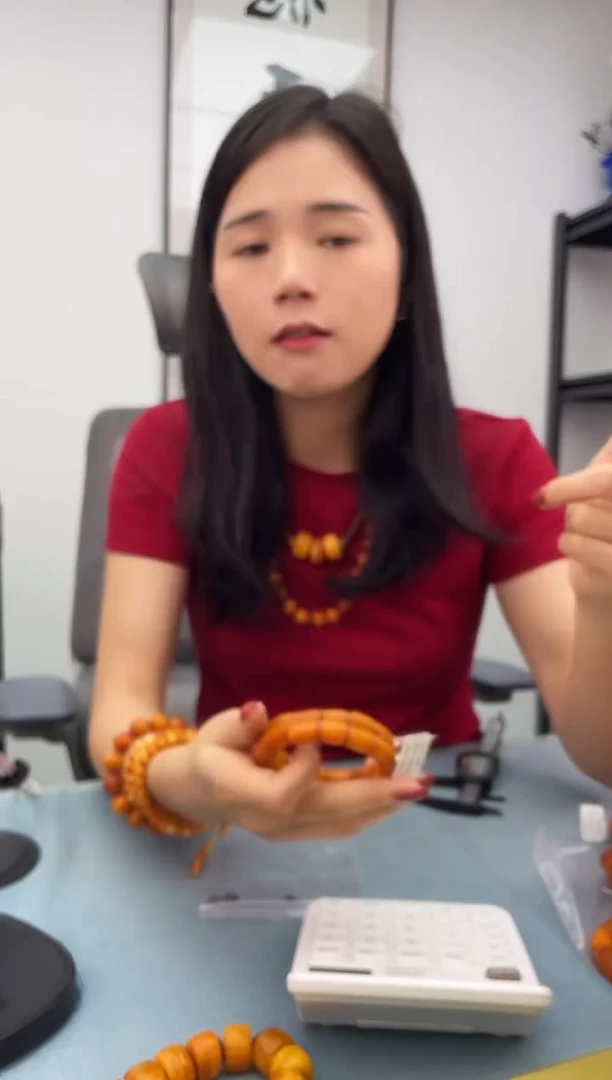 未镶嵌蜜蜡珠宝奇石假一罚十，031.14多样性发一件