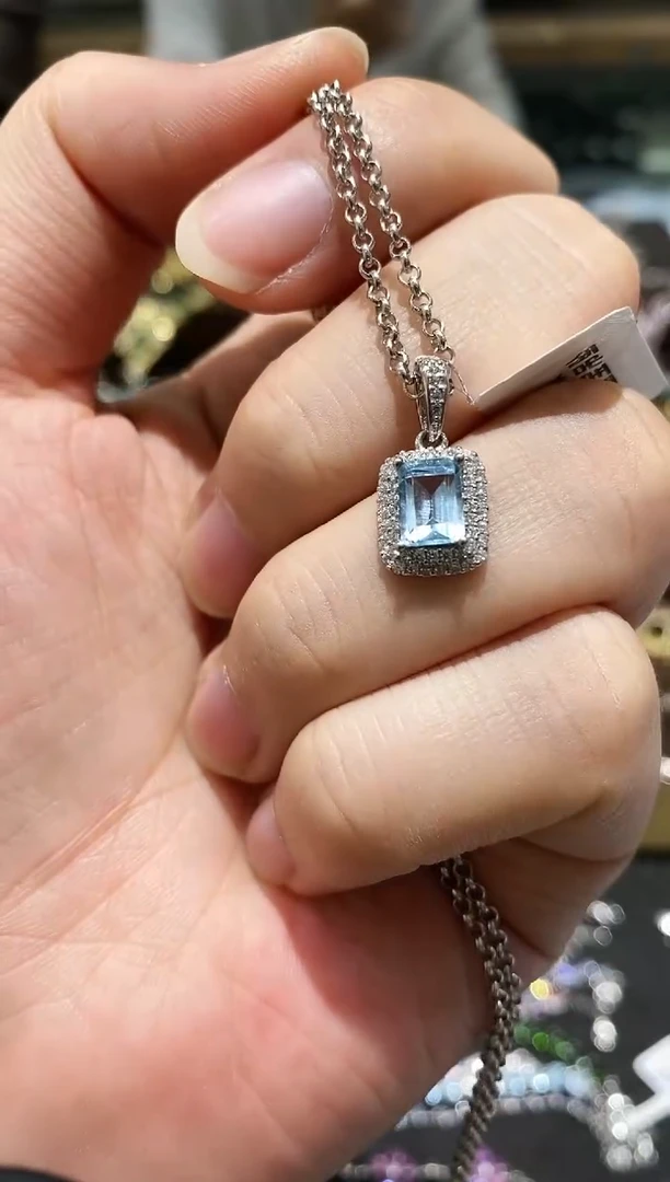 【闪购商品】海蓝宝石颈饰银S925镶嵌吊坠