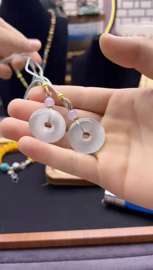 14K金镶嵌颈饰月光石Q01