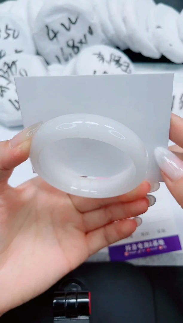 石英质玉手镯未镶嵌717-56