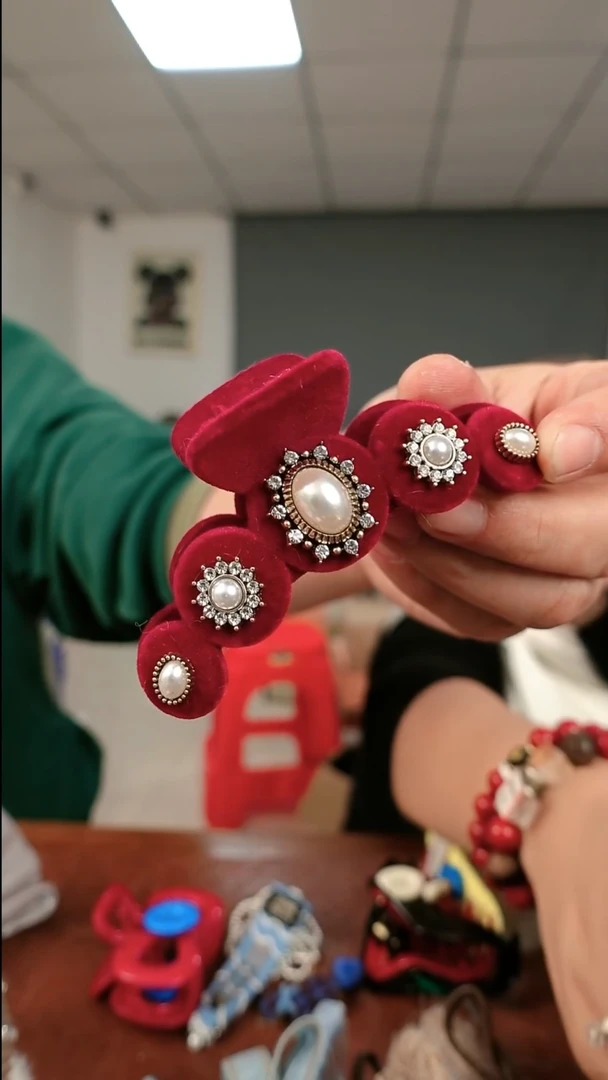 非金属布艺抓夹