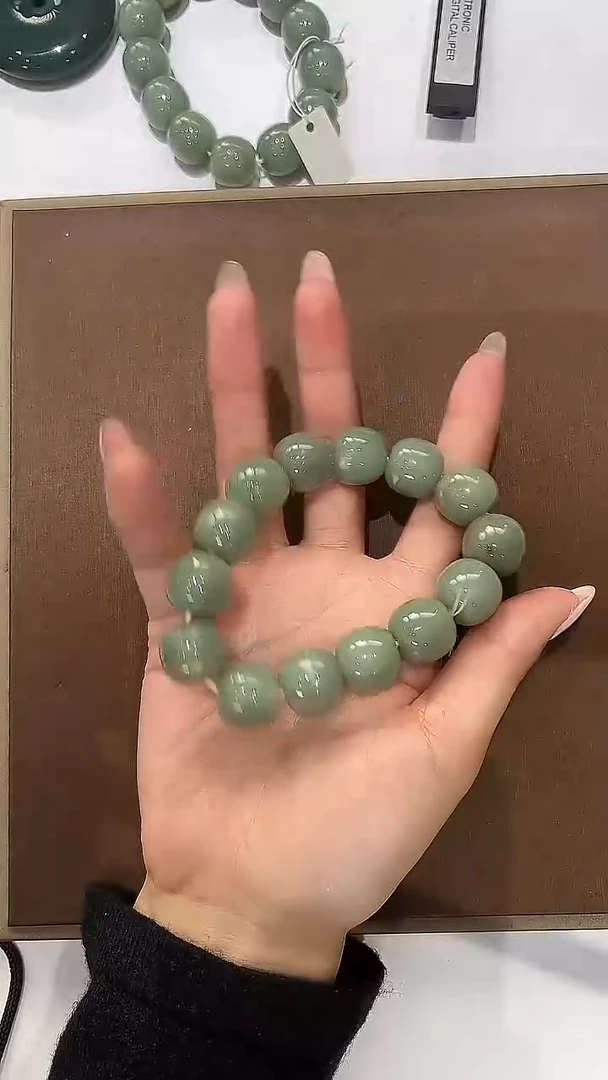 未镶嵌手链和田玉手串-多样性发货其中发一