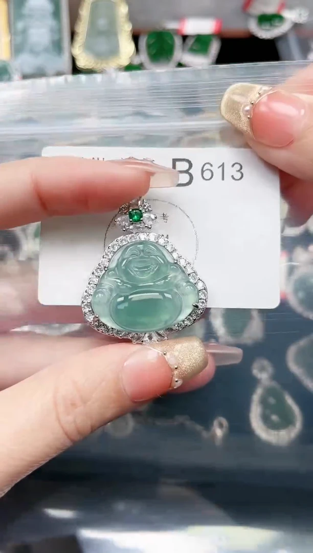 【闪购商品】翡翠颈饰未镶嵌613赠皮绳