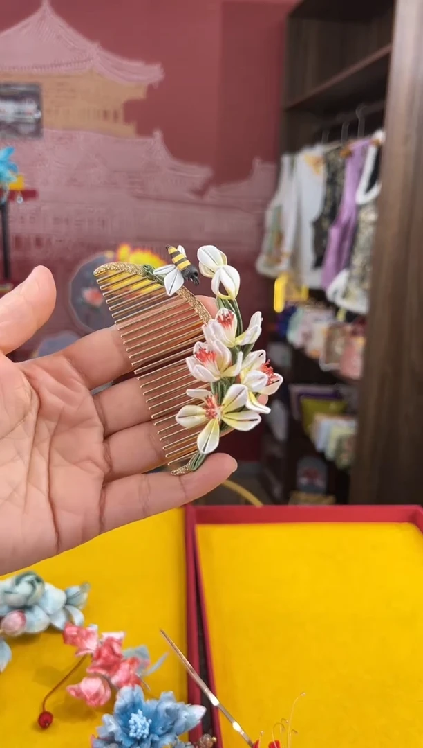 【闪购商品】刺绣非遗绒花（发饰）