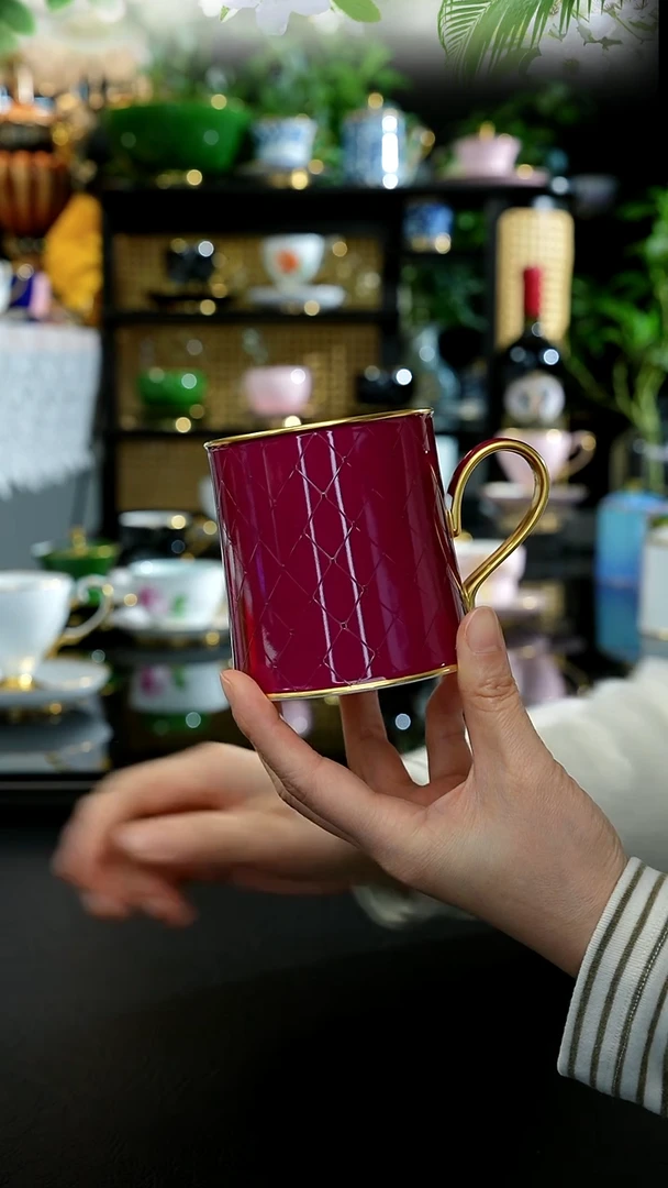 手工高白泥马克杯----霞光紫