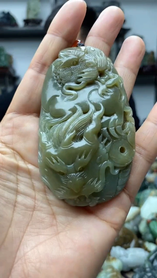 未镶嵌和田玉把件1