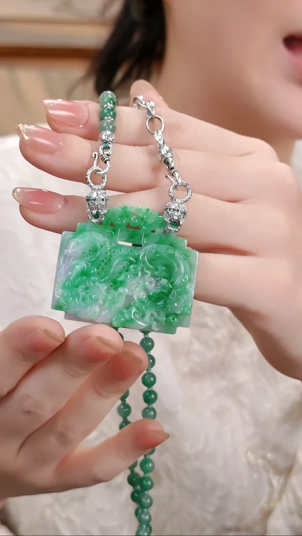 颈饰未镶嵌翡翠国风