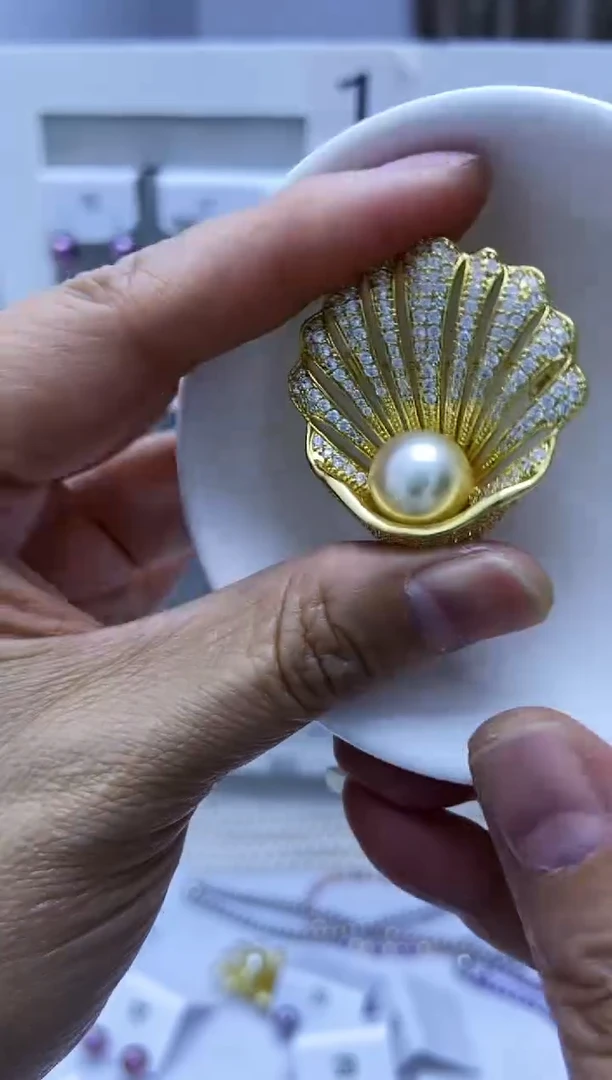 合金胸针海水珍珠金珠胸针