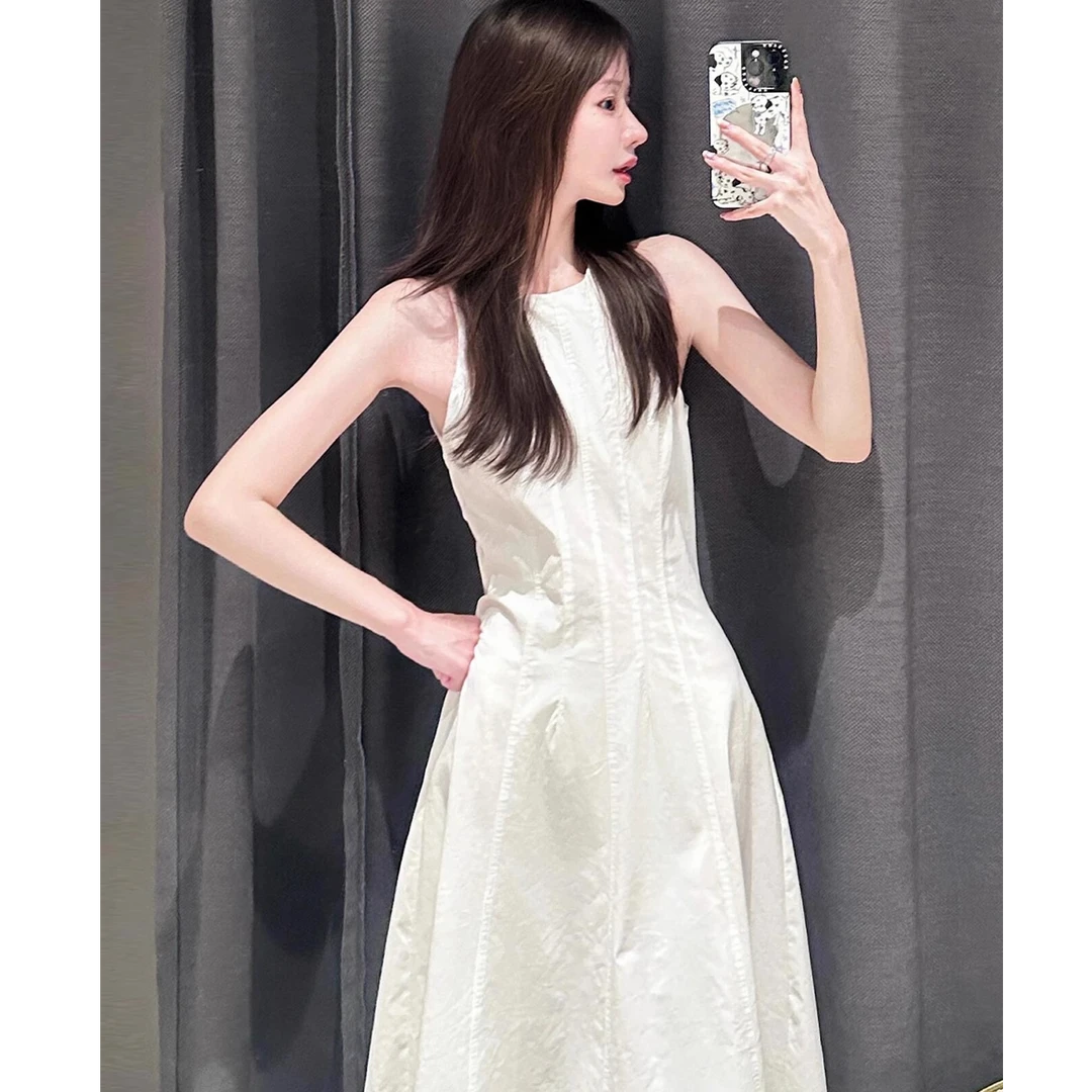 3923巨好看无袖背心白色连衣裙子女今年流行爆款2025夏季新款长裙