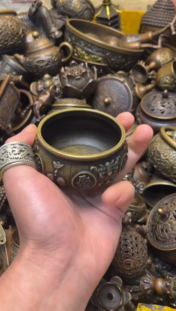 精美铜器，点击下单