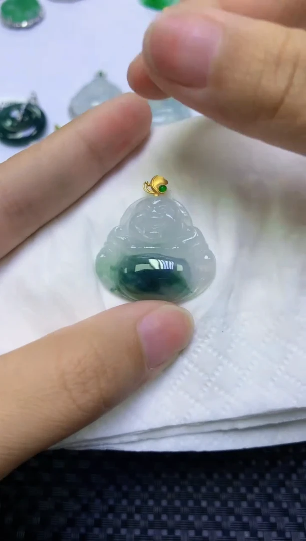 翡翠18K金镶嵌颈饰天然缅甸A货翡翠