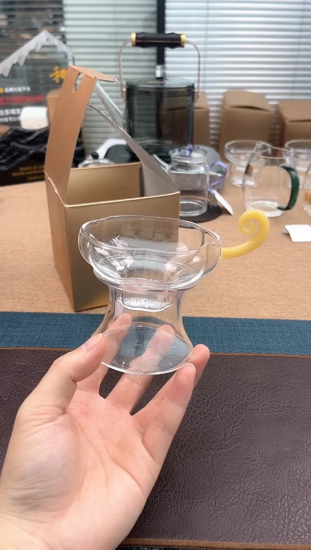 禾器予乐茶漏金玉色