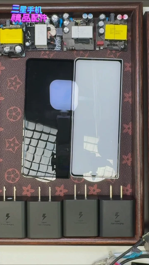 准新品小*w24高清ar各一张