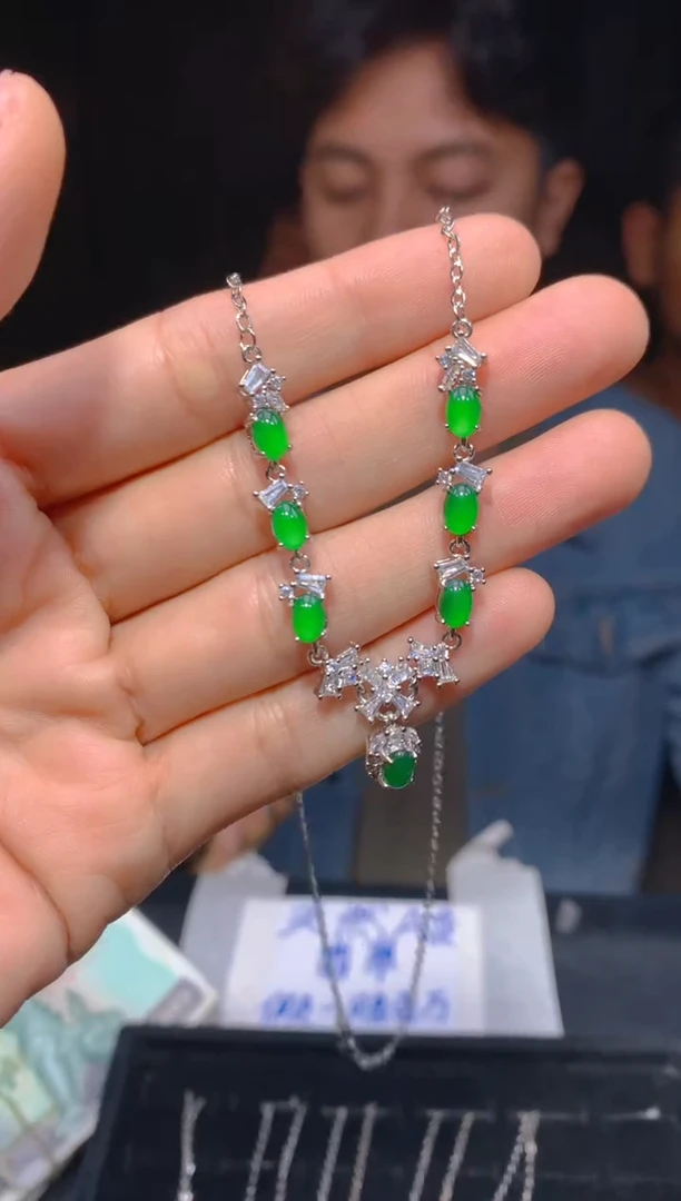 【闪购商品】定制翡翠未镶嵌38多样性发货（发其一）