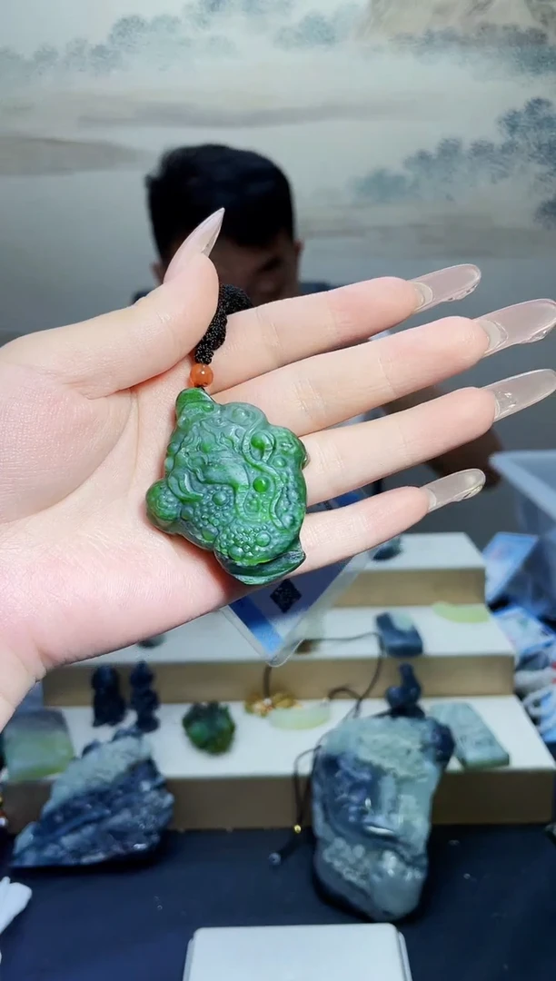 和田玉未镶嵌颈饰1