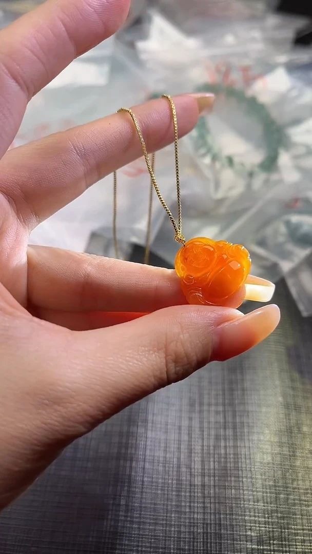 【闪购商品】翡翠颈饰18K金镶嵌100631154