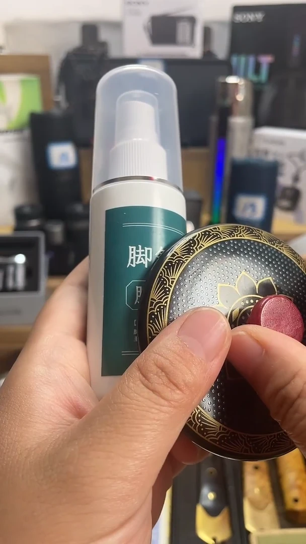 瓷片闪购商品 如图所示