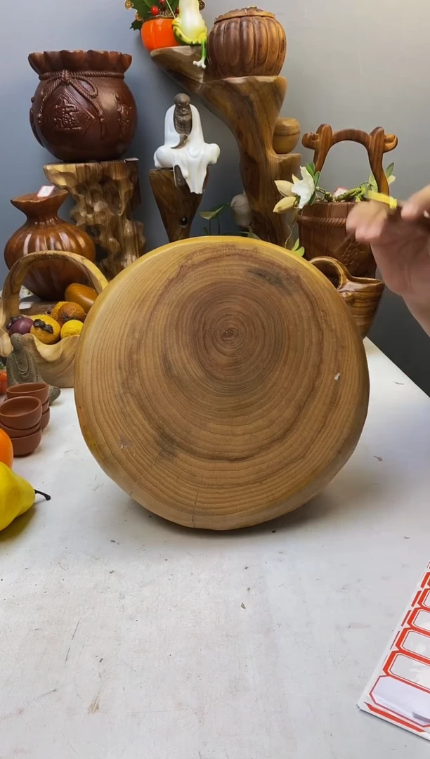 56香樟木实木四足凳子