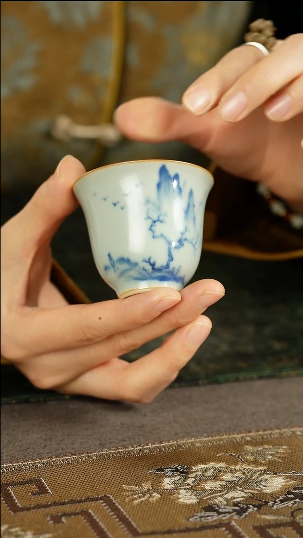 善窑厂汝窑山水铃铛杯