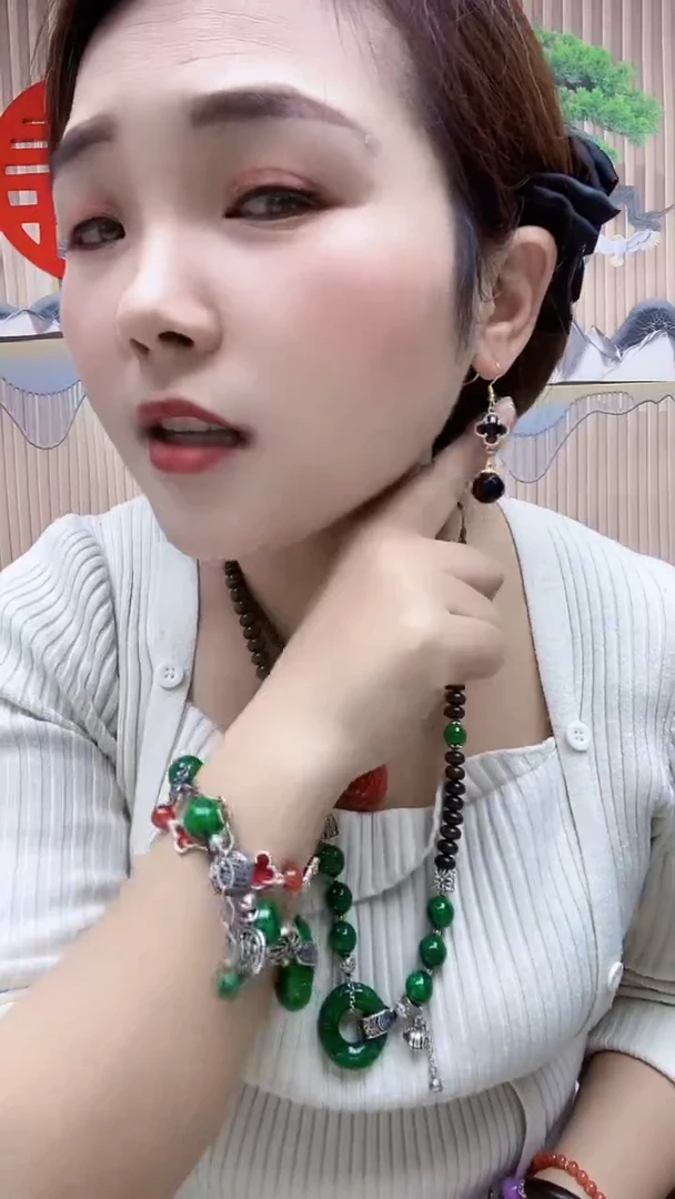 【闪购商品】玛瑙/玉髓耳钉未镶嵌A08