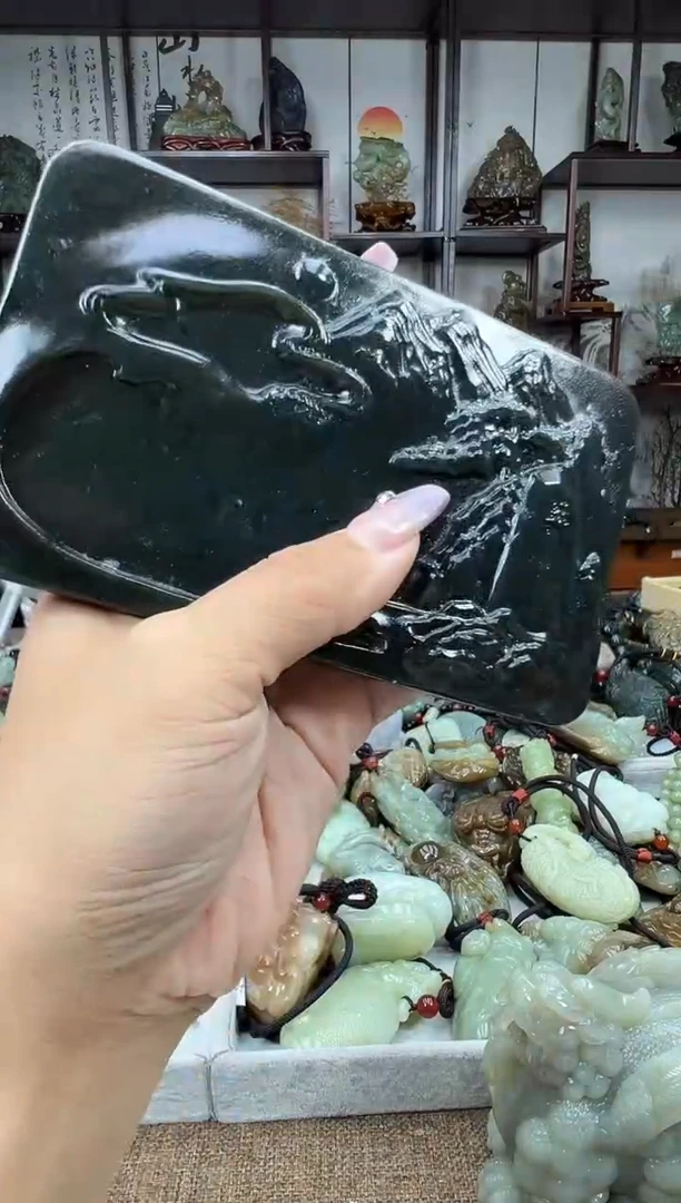 未镶嵌和田玉把件1