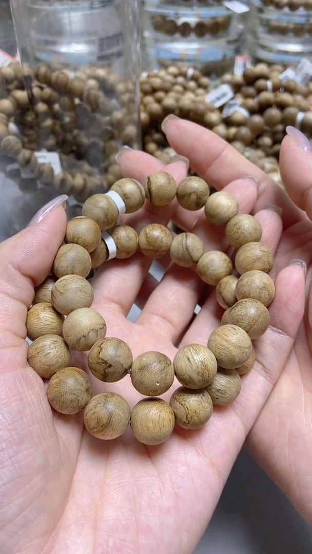 手串沉香菩萨棋圆珠单圈1.3微瑕多样性发其一