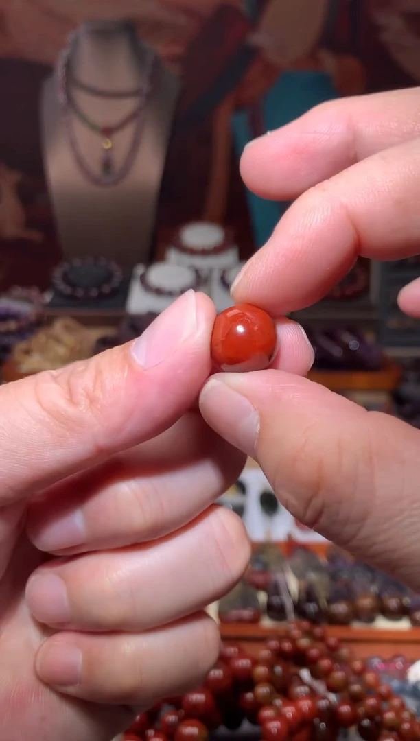 未镶嵌珠宝半成品水晶红极光13mm，多样性发发其一