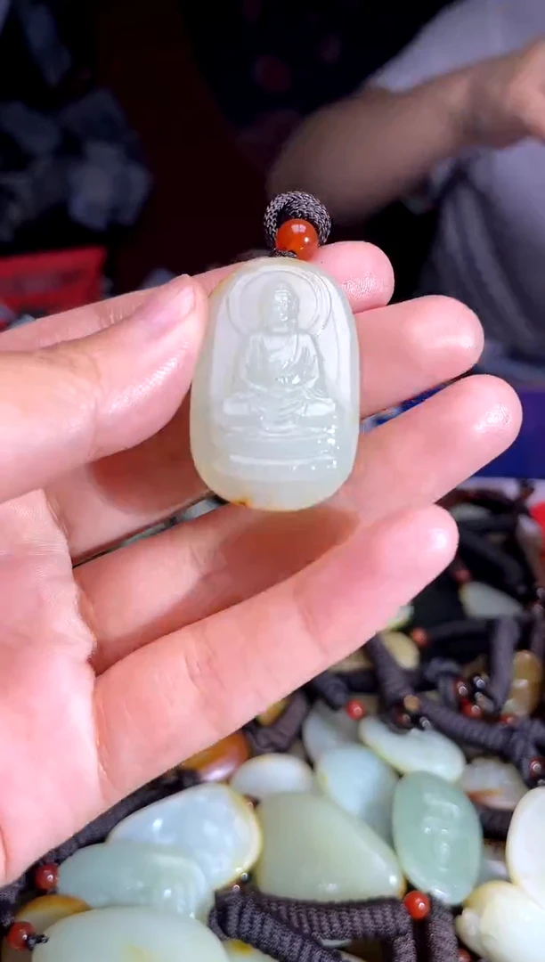 和田玉未镶嵌挂件1