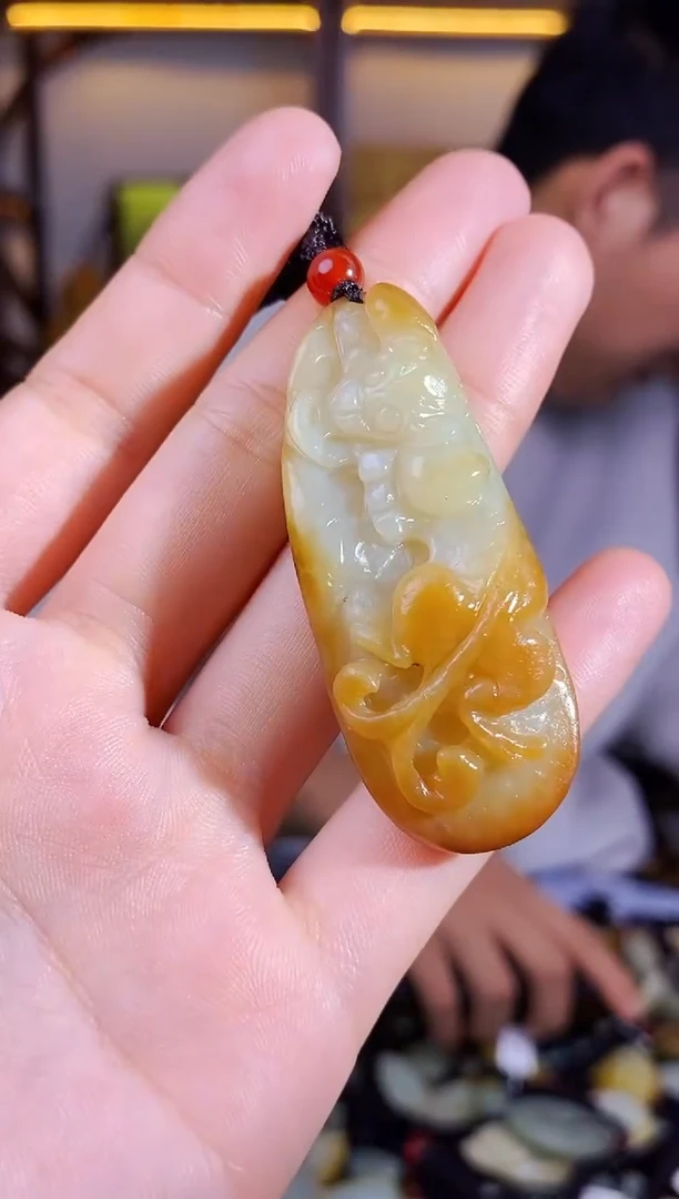 【闪购商品】和田玉颈饰未镶嵌1