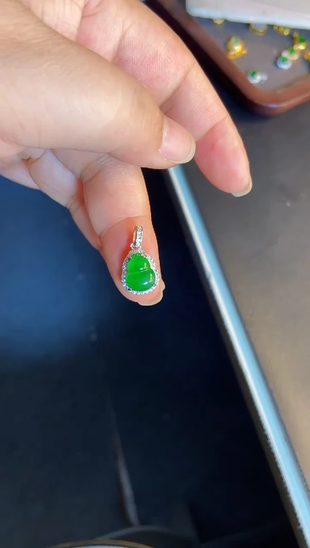 吊坠(不含链)银S925镶嵌翡翠1