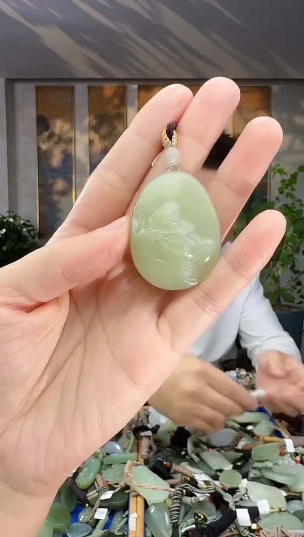未镶嵌和田玉挂件拍一发一