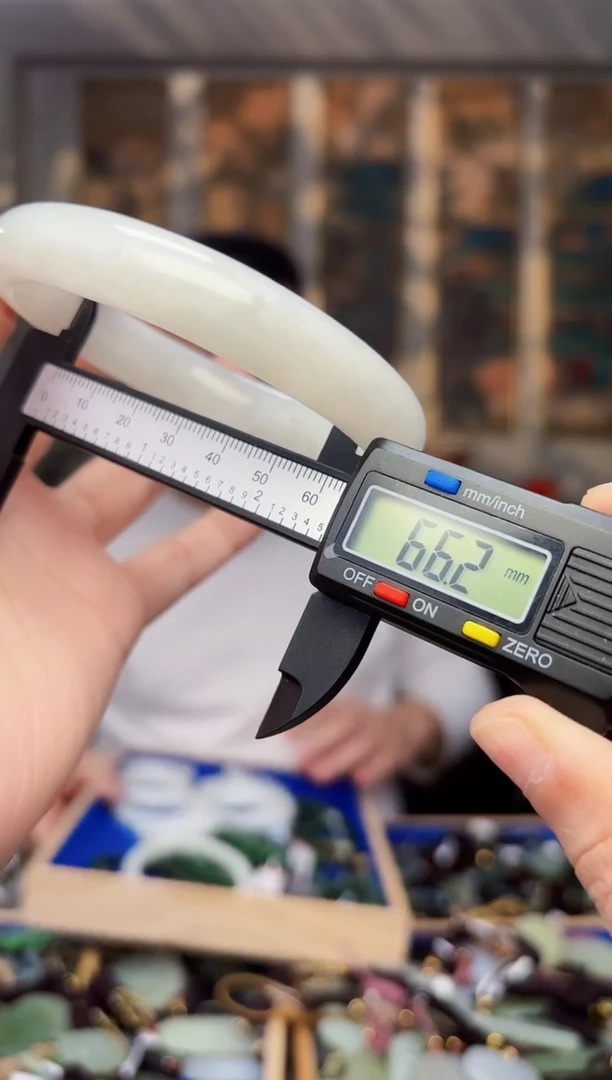 【闪购商品】和田玉挂件未镶嵌拍一发一