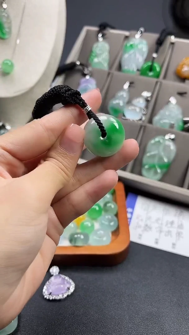 颈饰未镶嵌翡翠  所见即所得 一图一物