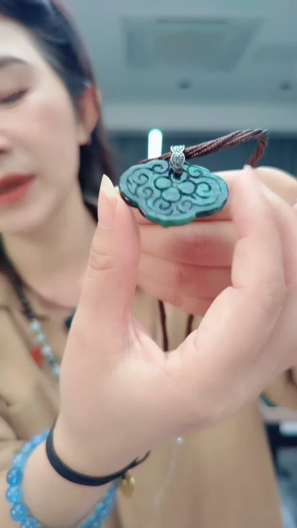 颈饰未镶嵌翡翠2519吊坠