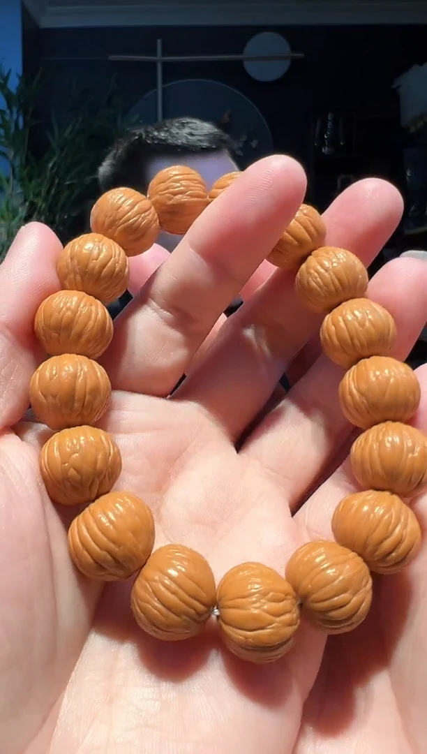 【闪购商品】猴头核桃吊坠1.4--1.5土豪