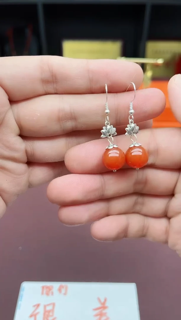 玛瑙/玉髓耳钉银S925镶嵌718000