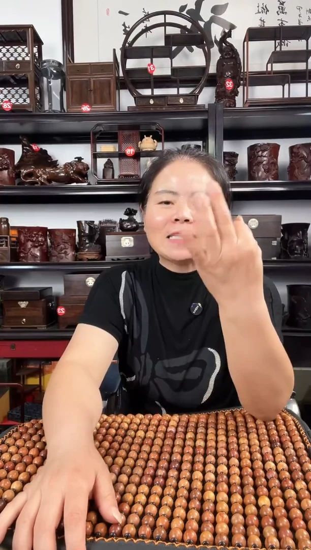 木坐垫老李红木工艺品