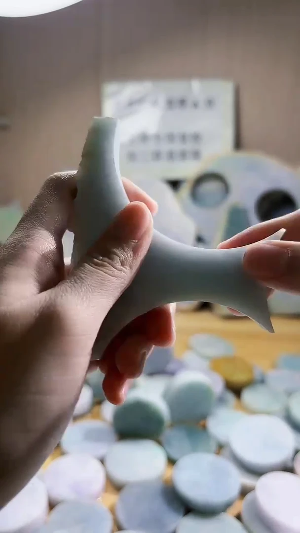 翡翠未镶嵌颈饰翡翠A货 温谭816